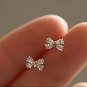 Elegant Bow Shaped Earrings